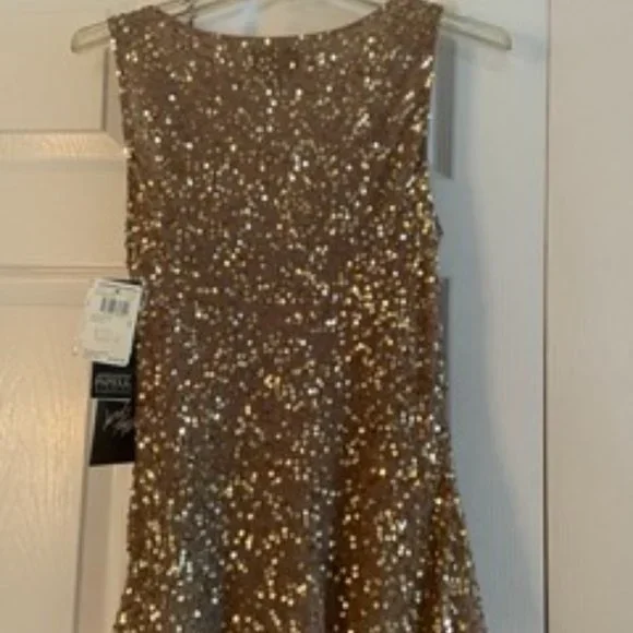 Adrianna Papell Sparkly Blouse - Picture 4 of 5